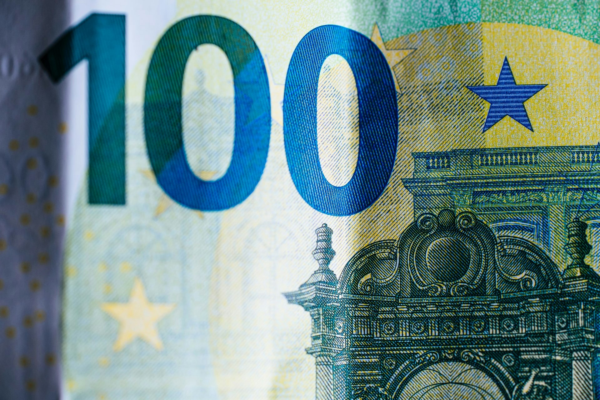 Geldtransfers ins Ausland: Die besten Anbieter im Vergleich